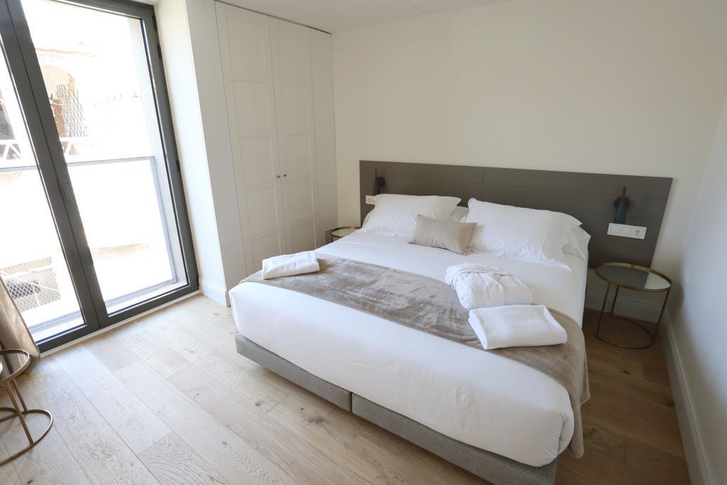 Apartaments Placa Del VI Girona Exteriör bild