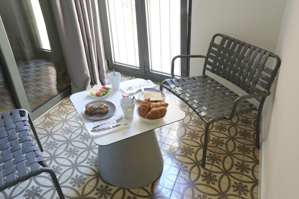 Apartaments Placa Del VI Girona Exteriör bild