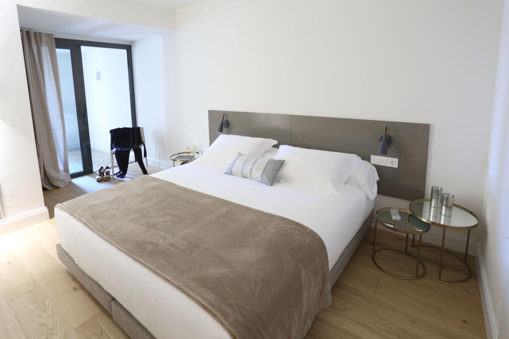 Apartaments Placa Del VI Girona Exteriör bild