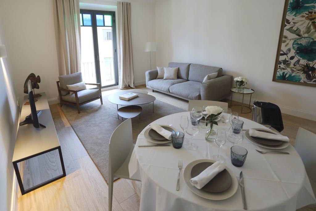 Apartaments Placa Del VI Girona Exteriör bild