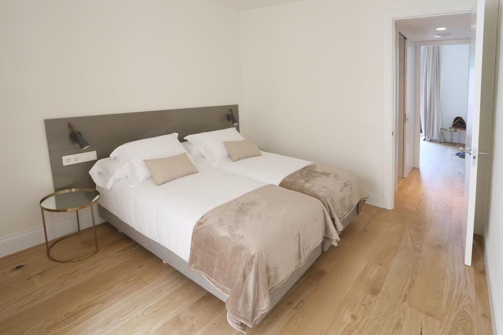 Apartaments Placa Del VI Girona Exteriör bild