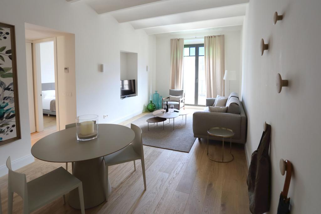 Apartaments Placa Del VI Girona Exteriör bild