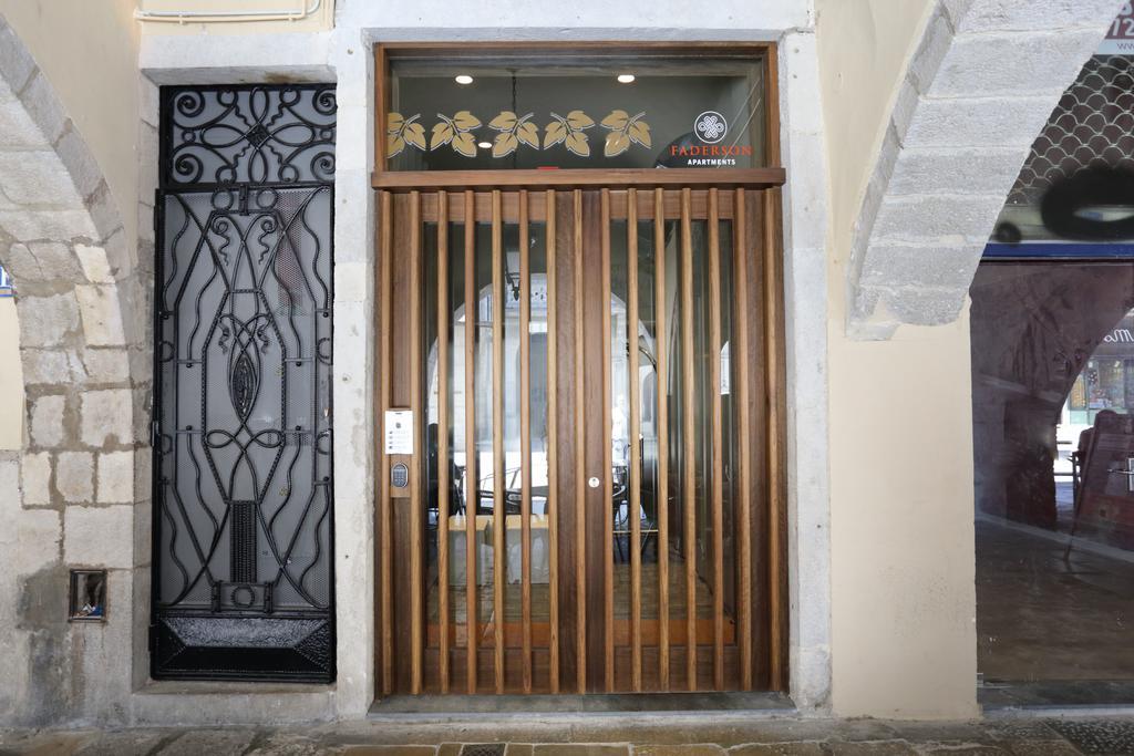 Apartaments Placa Del VI Girona Exteriör bild