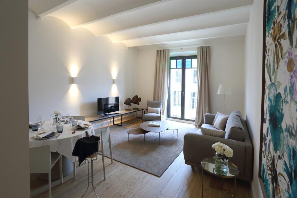 Apartaments Placa Del VI Girona Exteriör bild